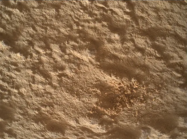 Sol 4994: Mars Hand Lens Imager (MAHLI)
