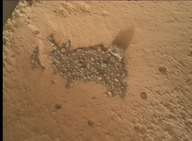 Sol 4995: Mars Hand Lens Imager (MAHLI)