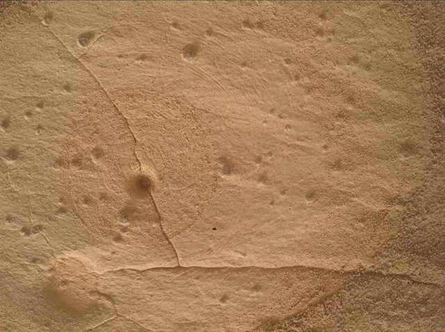 Sol 4996: Mars Hand Lens Imager (MAHLI)