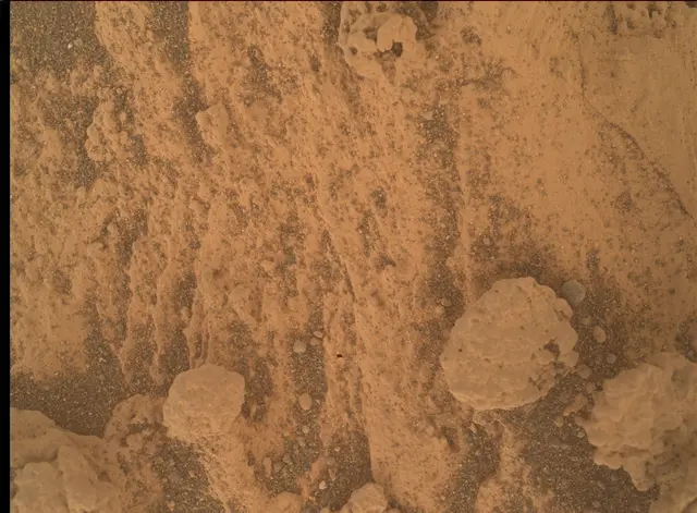 Sol 4997: Mars Hand Lens Imager (MAHLI)