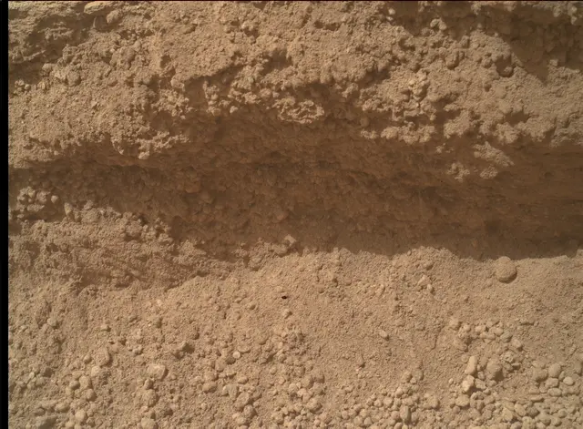 Sol 4999: Mars Hand Lens Imager (MAHLI)