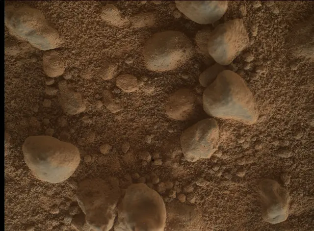 Sol 4999: Mars Hand Lens Imager (MAHLI)