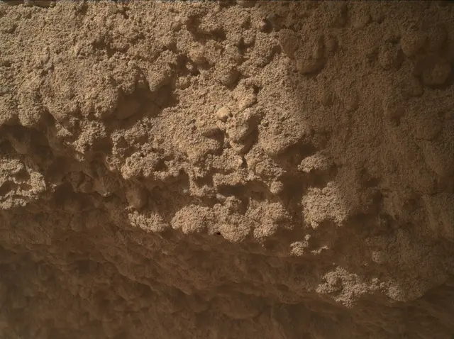 Sol 5000: Mars Hand Lens Imager (MAHLI)