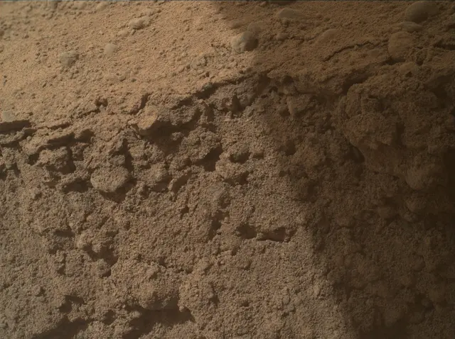 Sol 5000: Mars Hand Lens Imager (MAHLI)