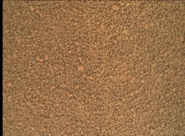 Sol 5004: Mars Hand Lens Imager (MAHLI)