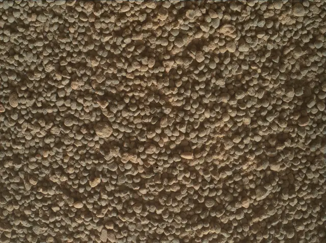 Sol 5004: Mars Hand Lens Imager (MAHLI)
