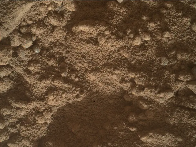 Sol 5004: Mars Hand Lens Imager (MAHLI)