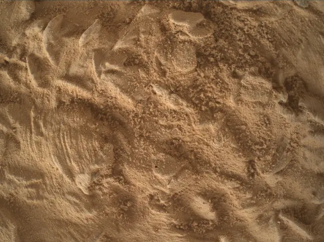 Sol 5047: Mars Hand Lens Imager (MAHLI)